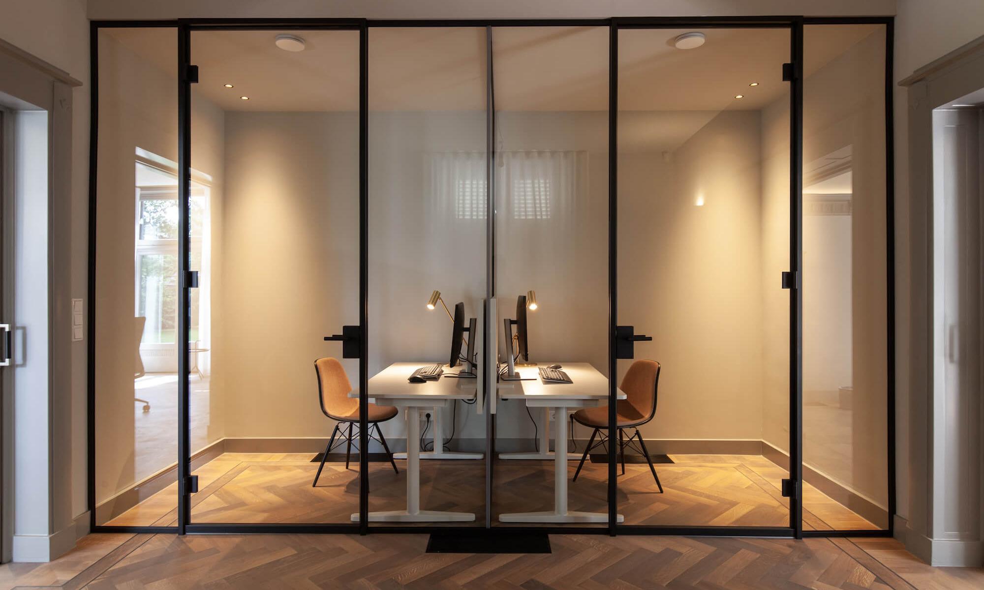 Werkplek modern kantoor